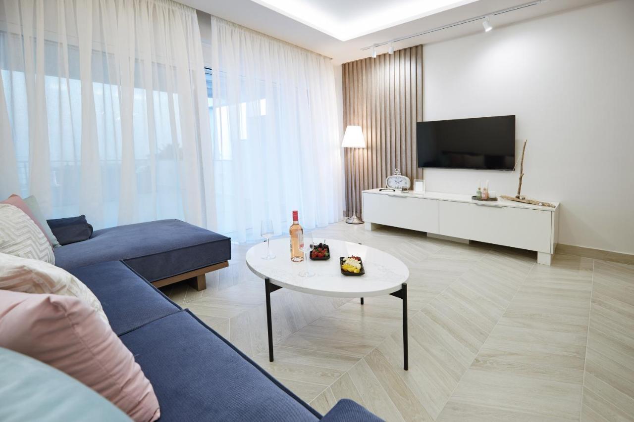 Apartamento Horizon Seaside Living Nea Iraklitsa Exterior foto